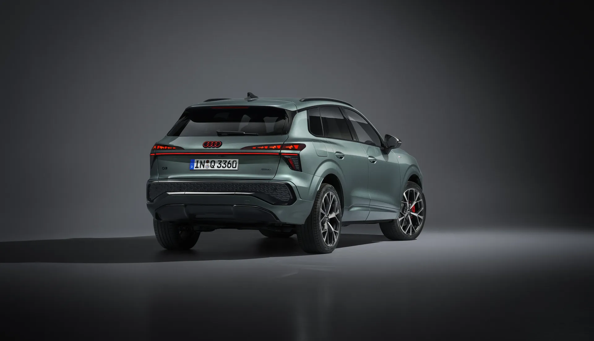 2025_Audi_Q3_SUV_Sage_Green