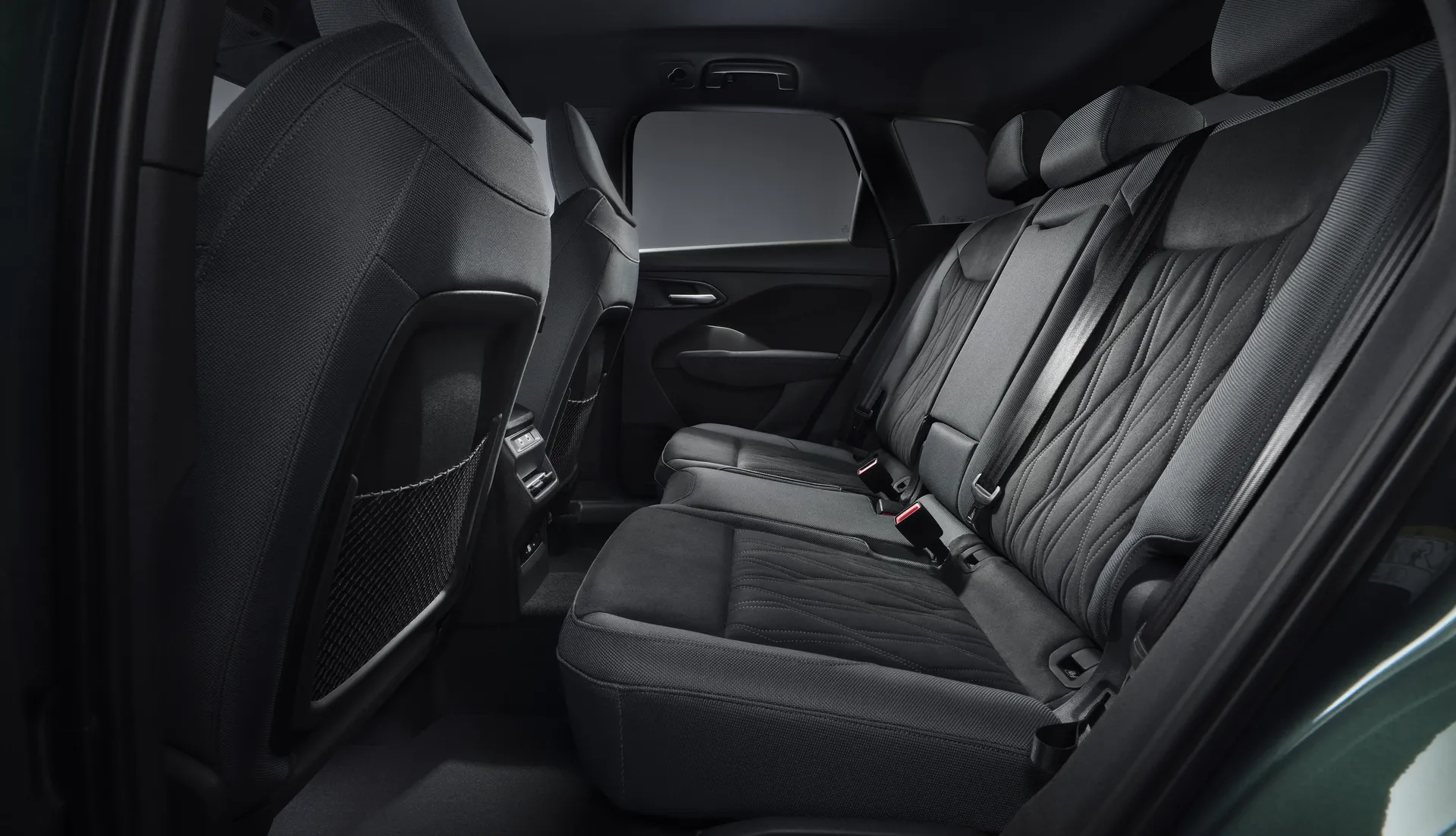 2025_Audi_Q3_SUV_Sage_Green