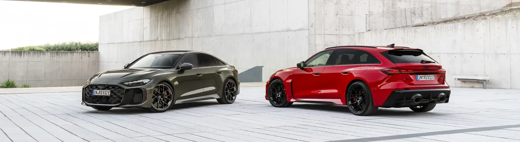 2026-Audi-RS5-Avant-Saloon-High-Performance-Hybrid-Wallpaper-HD