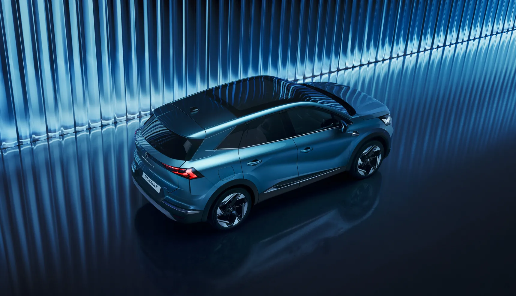 Renault Symbioz E-Tech full hybrid Iconic Mercury Blue Exterior HD