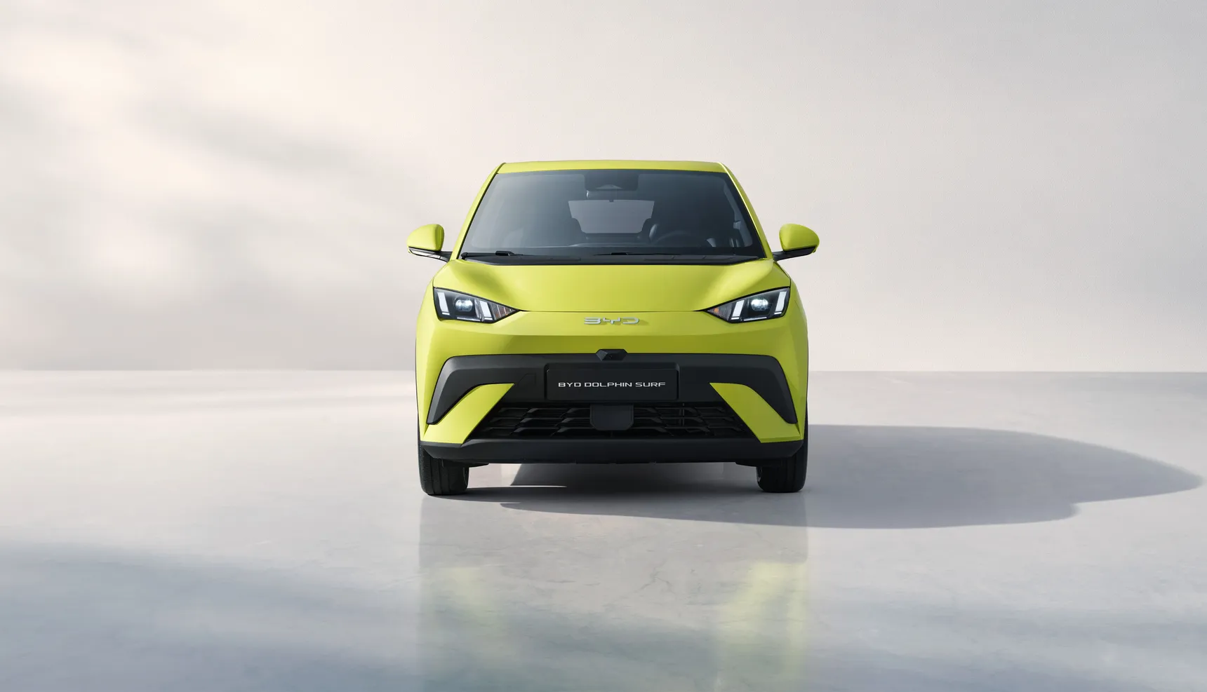 DOLPHIN_SURF_LHD_Green_Exterior_Front