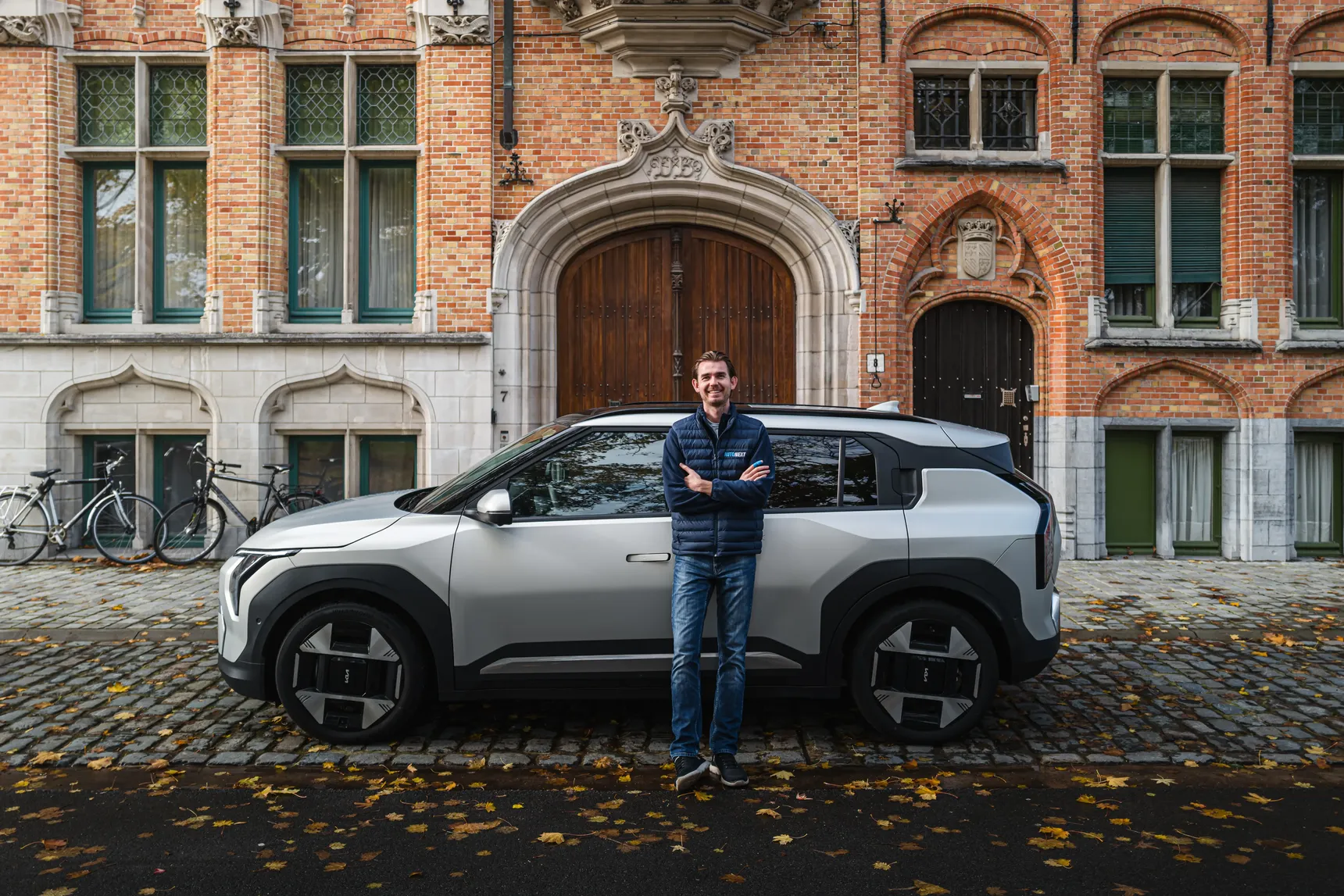 2025_kia_ev3_business_plus_sideview