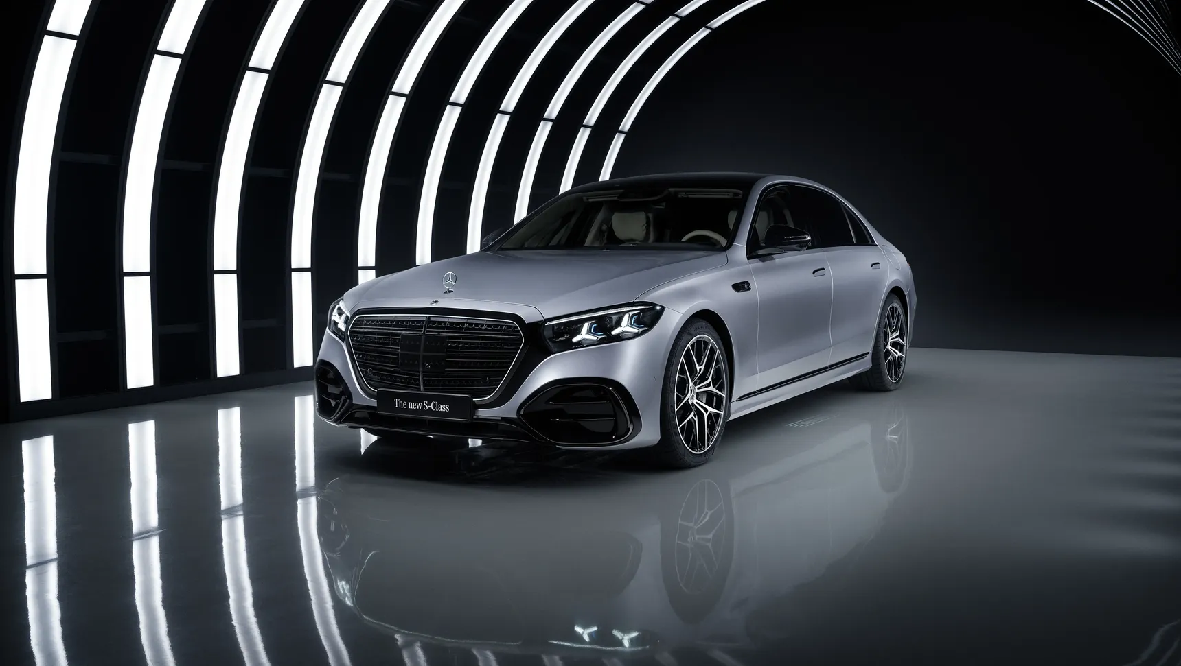 2026 Mercedes-Benz S-Class Facelift silver front 3/4