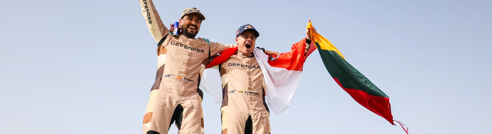 DEFENDER_RALLY_DEFENDER_DAKAR_D7X-R_504_DAKAR_RALLY_HD