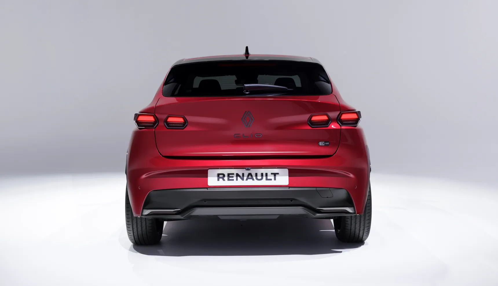 Renault Clio full hybrid E-Tech - Esprit Alpine - Absolute Red