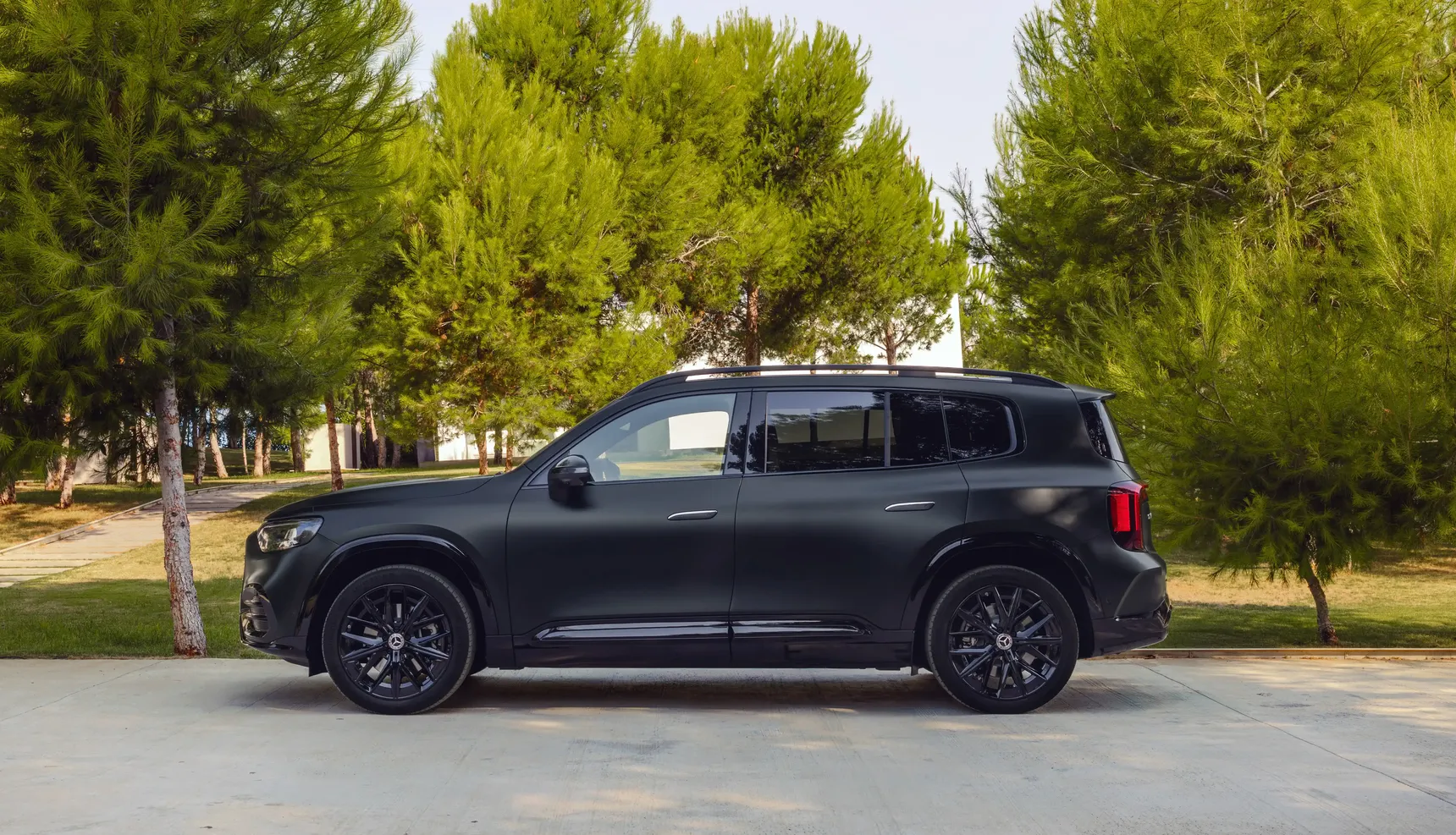 The_All_New_2026_Mercedes_Benz_Electric_GLB