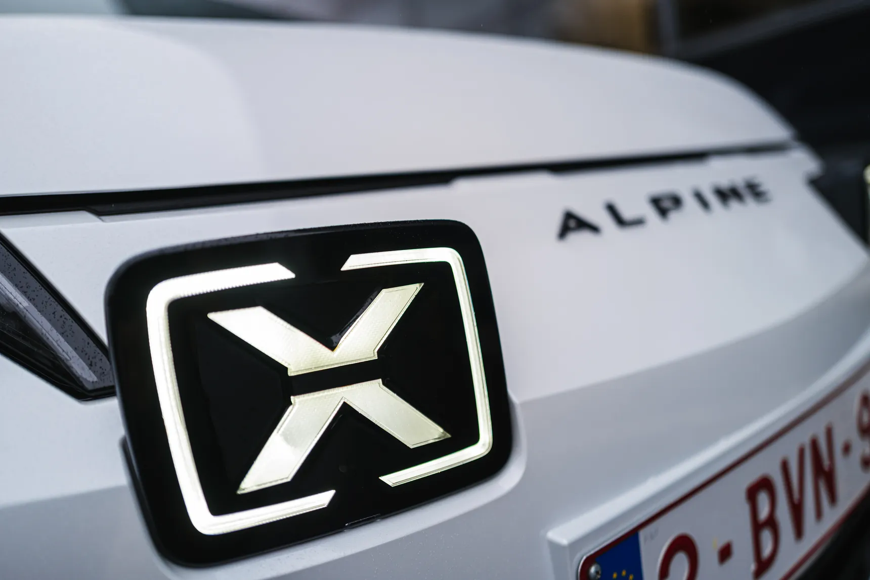 Alpine_A290_GTS_Blanc_Nival_Review_Exterior