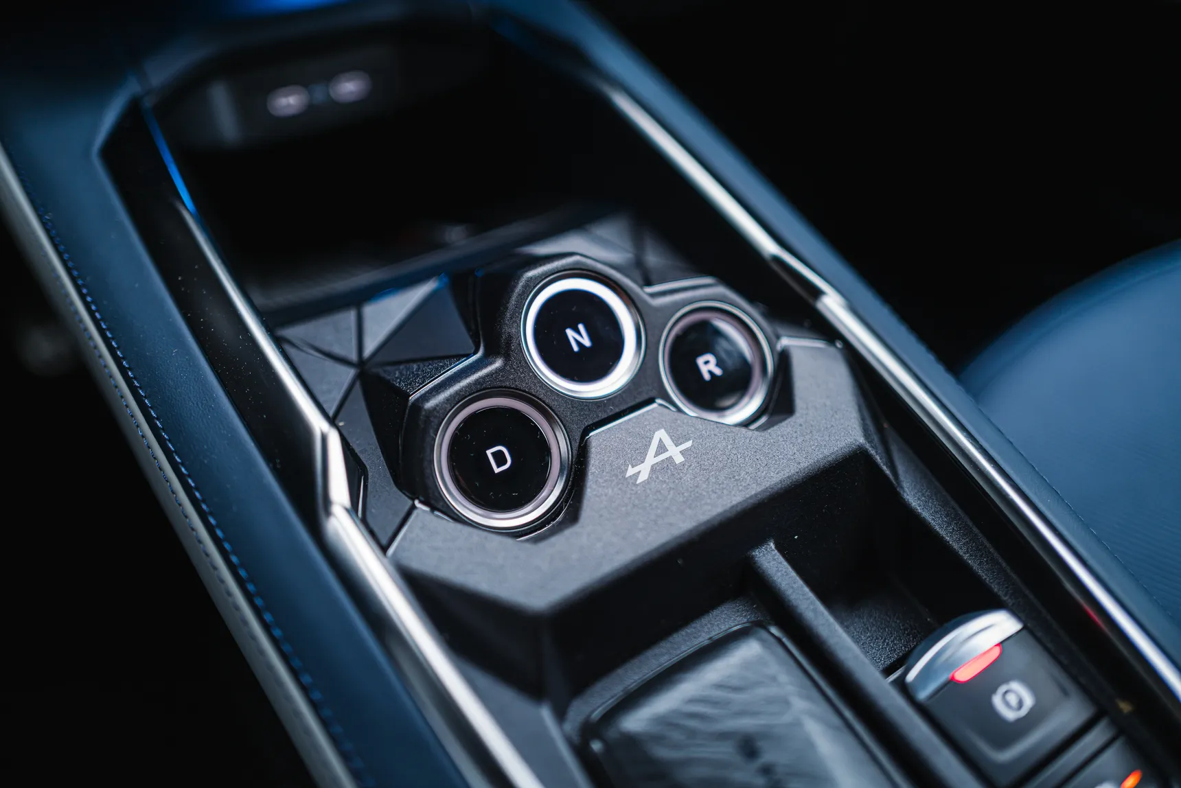 Alpine_A290_GTS_Blanc_Nival_Review_Interior