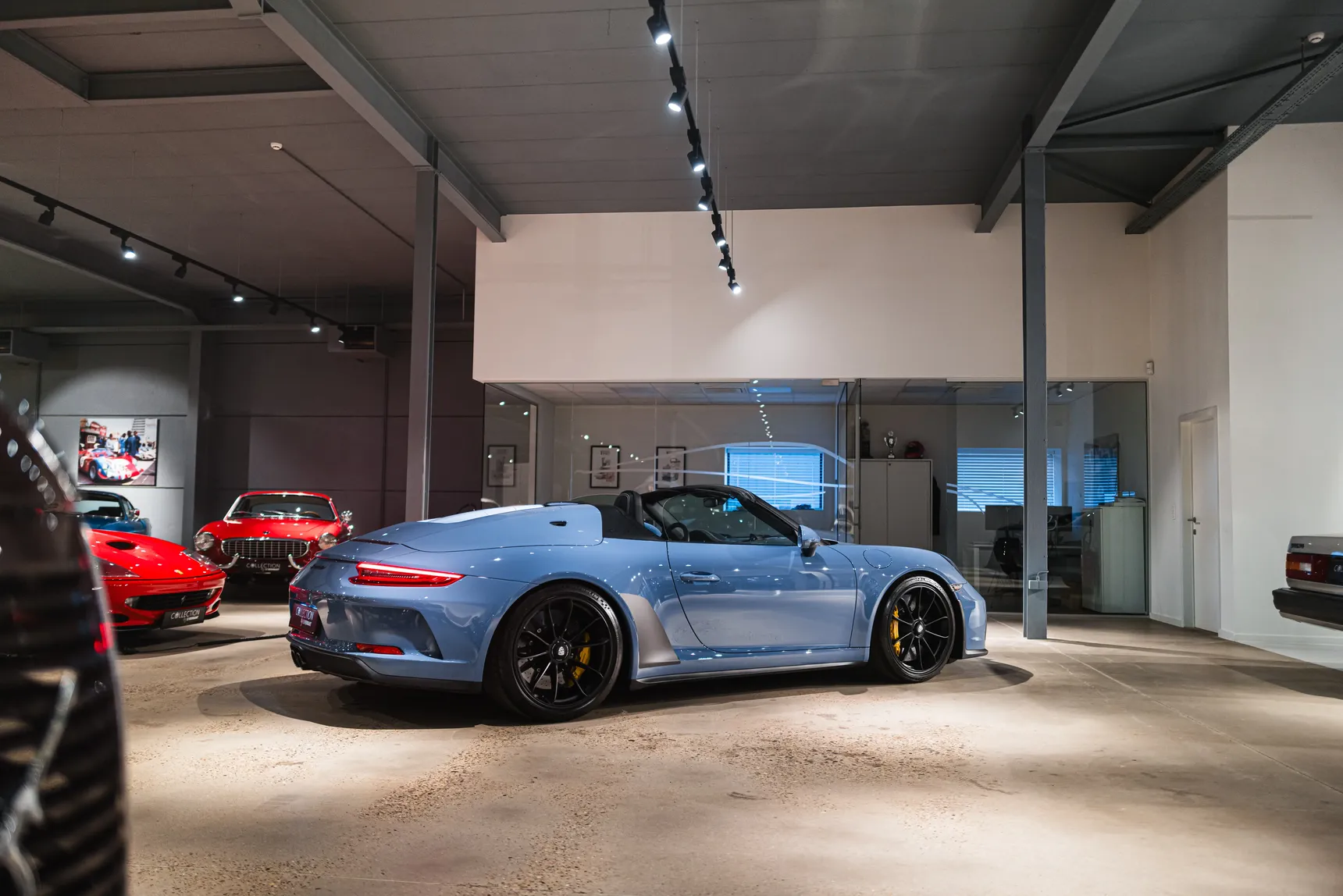 2020-Porsche-911Speedster-PaintToSample-AetnaBlue-CollectionVermant-Exterior-HD
