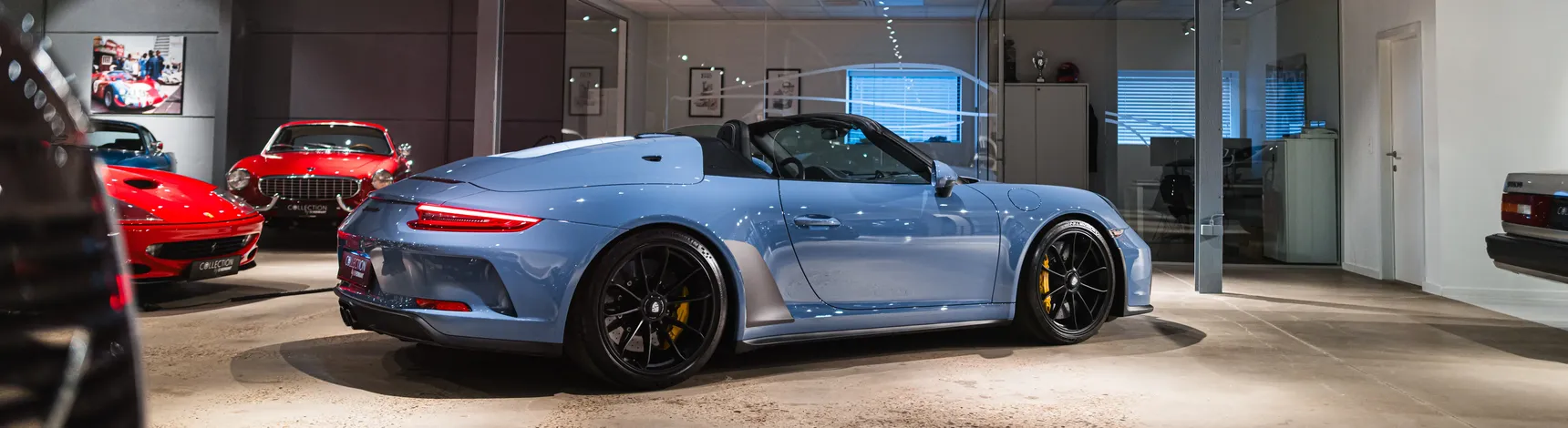 2020-Porsche-911Speedster-PaintToSample-AetnaBlue-CollectionVermant-Exterior-HD