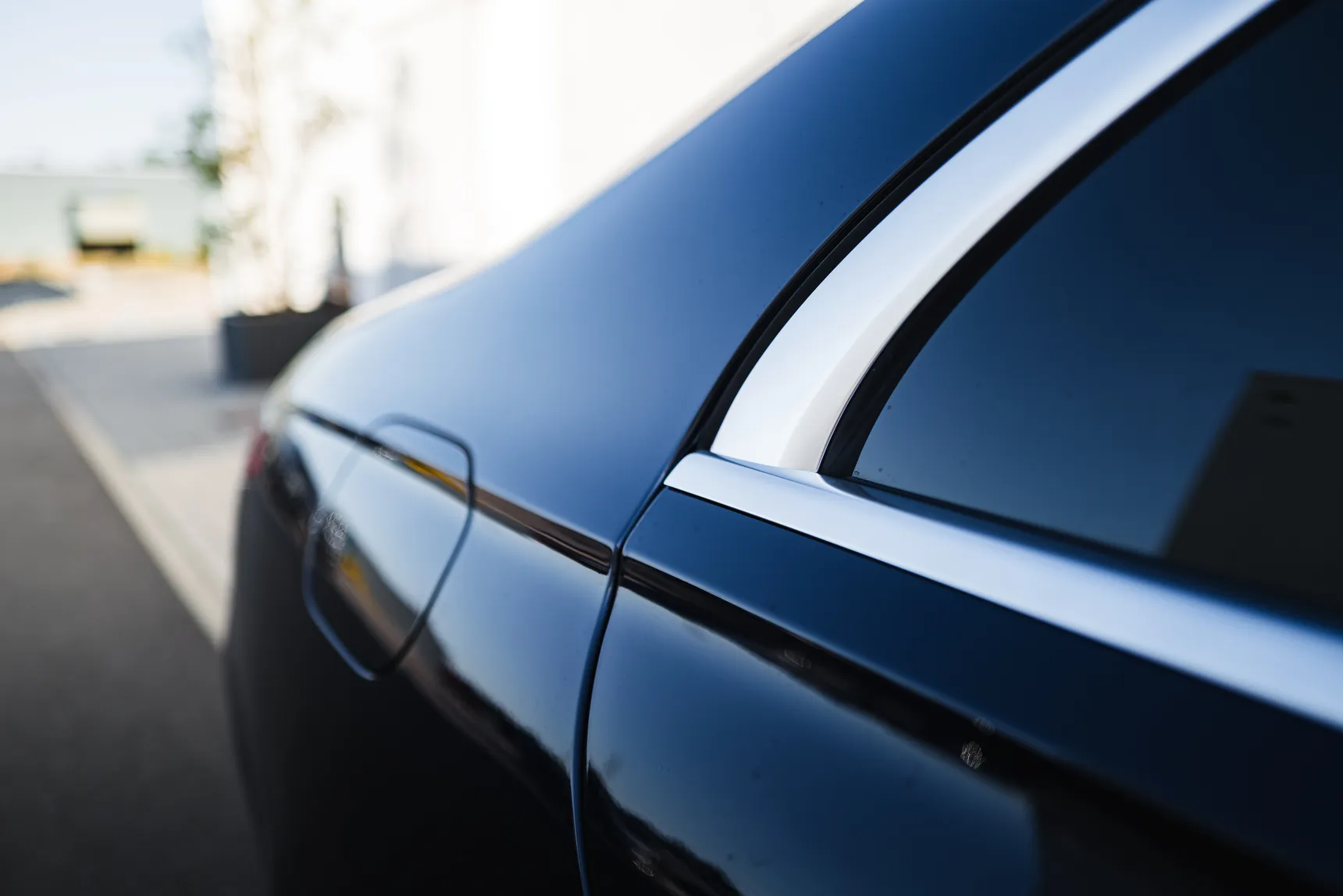 2025_MercedesBenz_S450e_Lang_ExteriorDetail