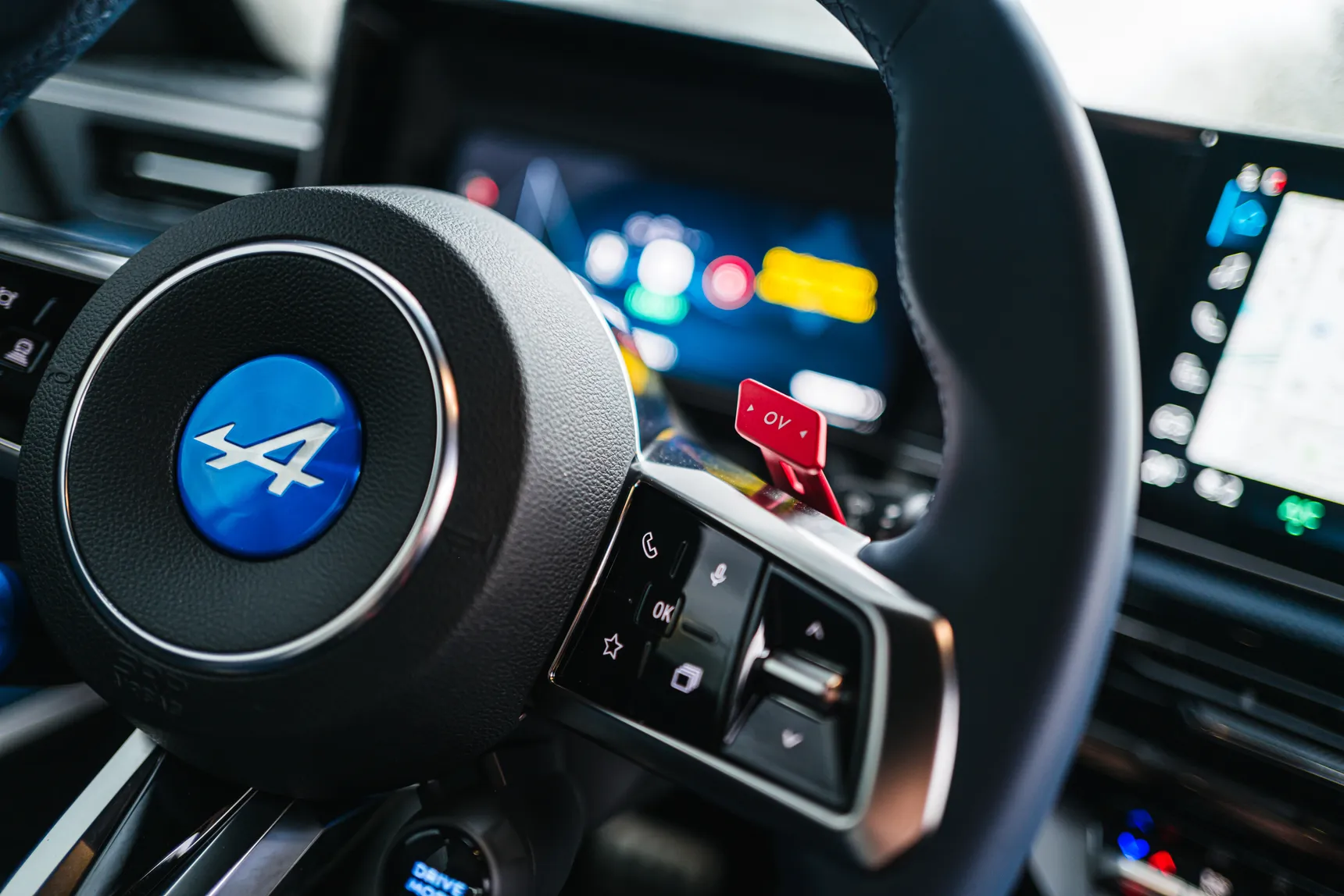 Alpine_A290_GTS_Blanc_Nival_Review_Interior