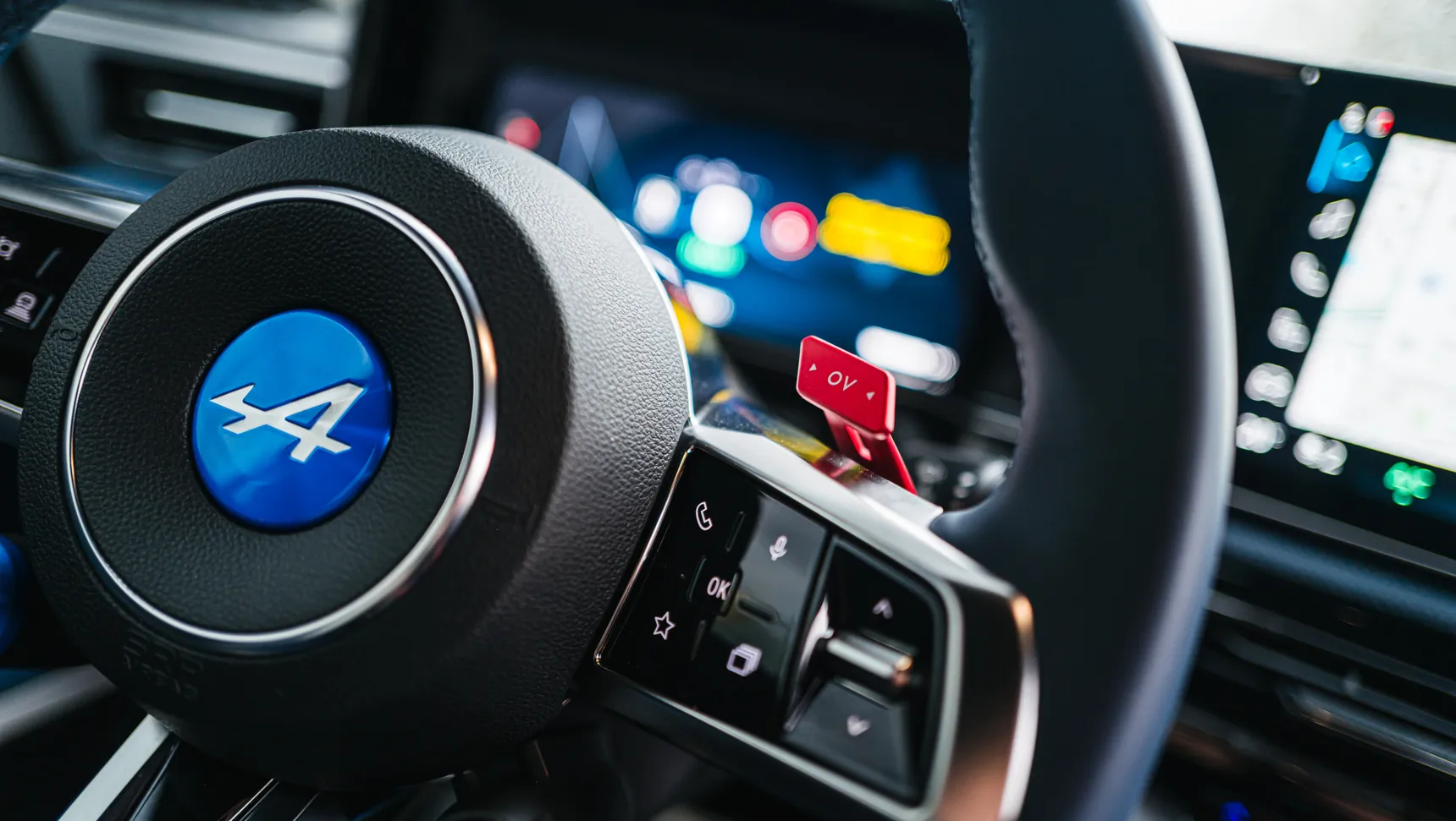 Alpine_A290_GTS_Blanc_Nival_Review_Interior