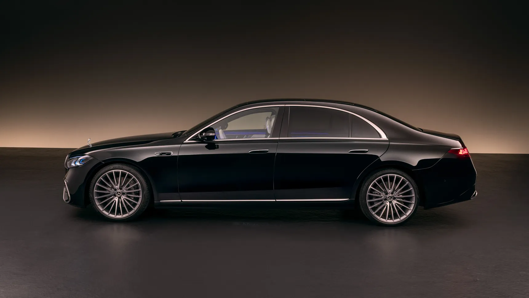 2026 Mercedes-Benz S-Class Facelift black Side