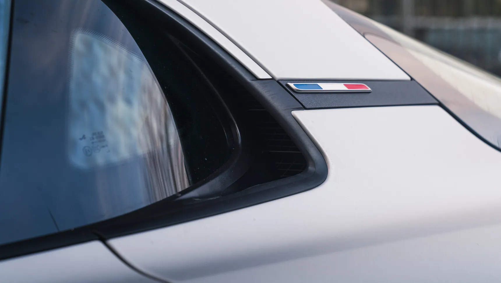 2025_Alpine_A110GTS_AeroKit_4K_HD_FrenchFlagLogo