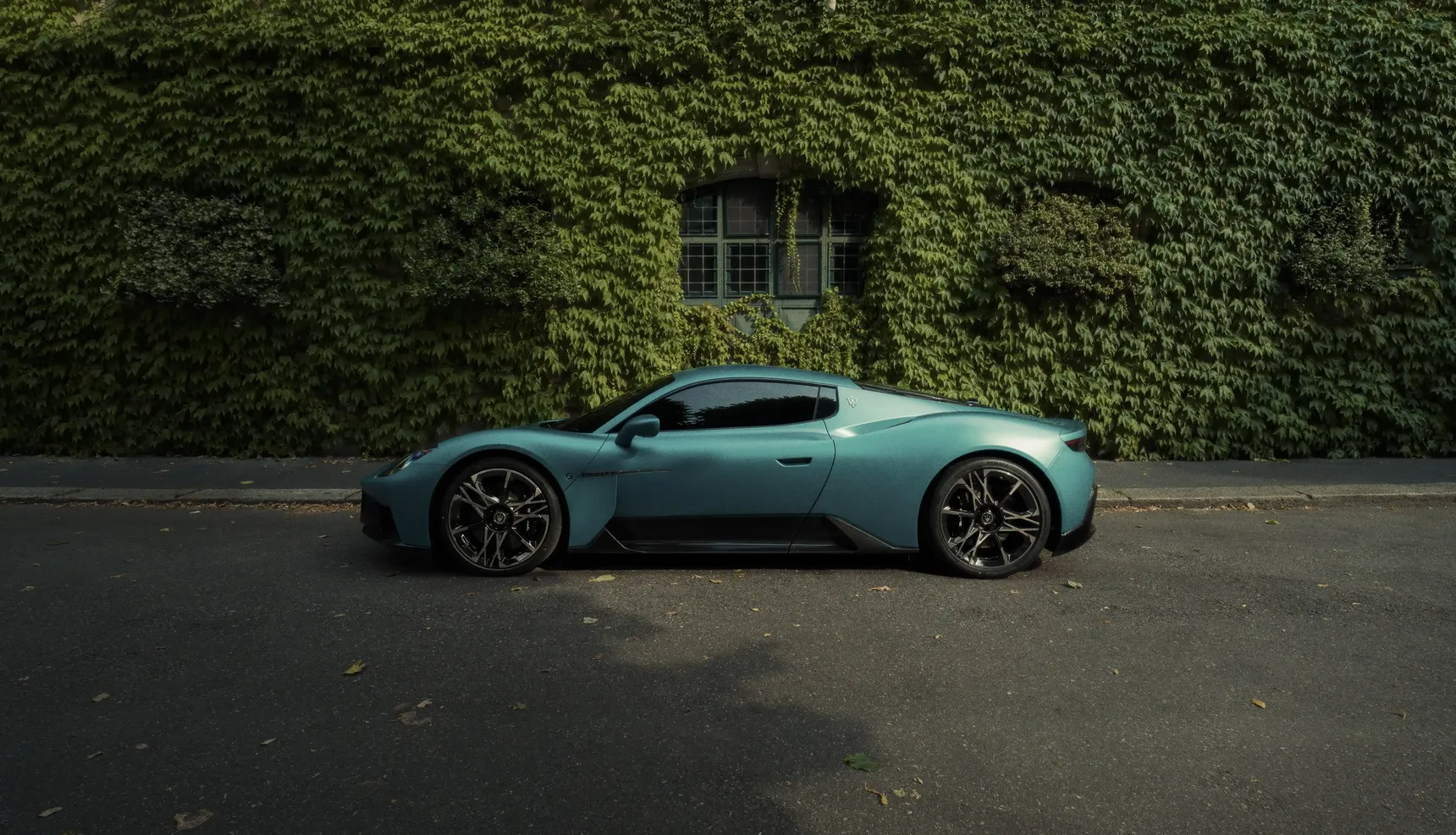 maserati-mcpura-coupe-2024-630hp-v6-auto-blu-infinito