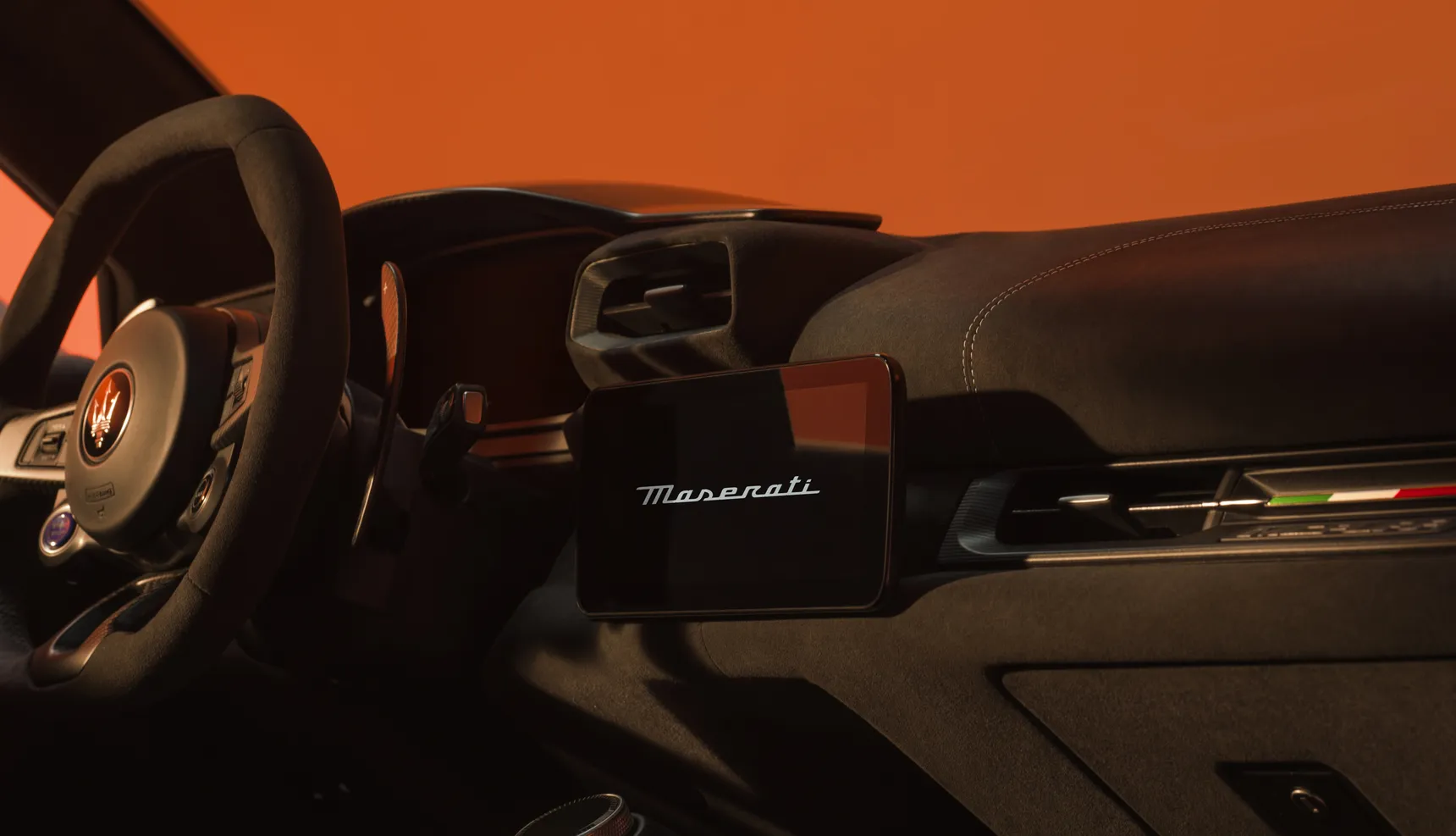 maserati-mcpura-coupe-2024-630hp-v6-auto-blu-infinito