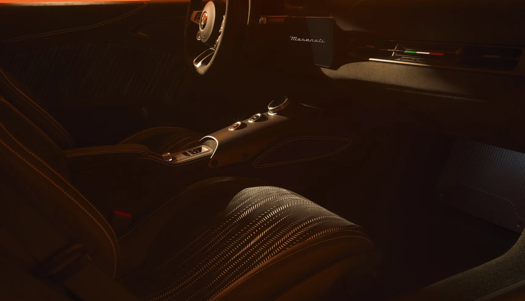 maserati-mcpura-coupe-2024-630hp-v6-auto-blu-infinito