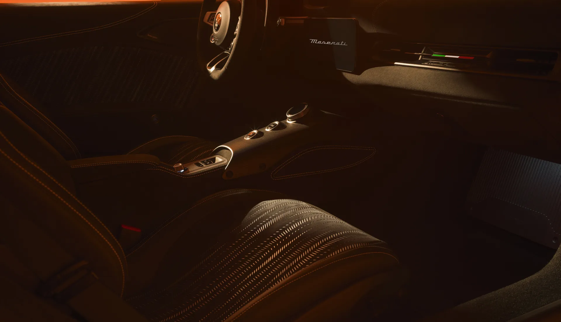 maserati-mcpura-coupe-2024-630hp-v6-auto-blu-infinito