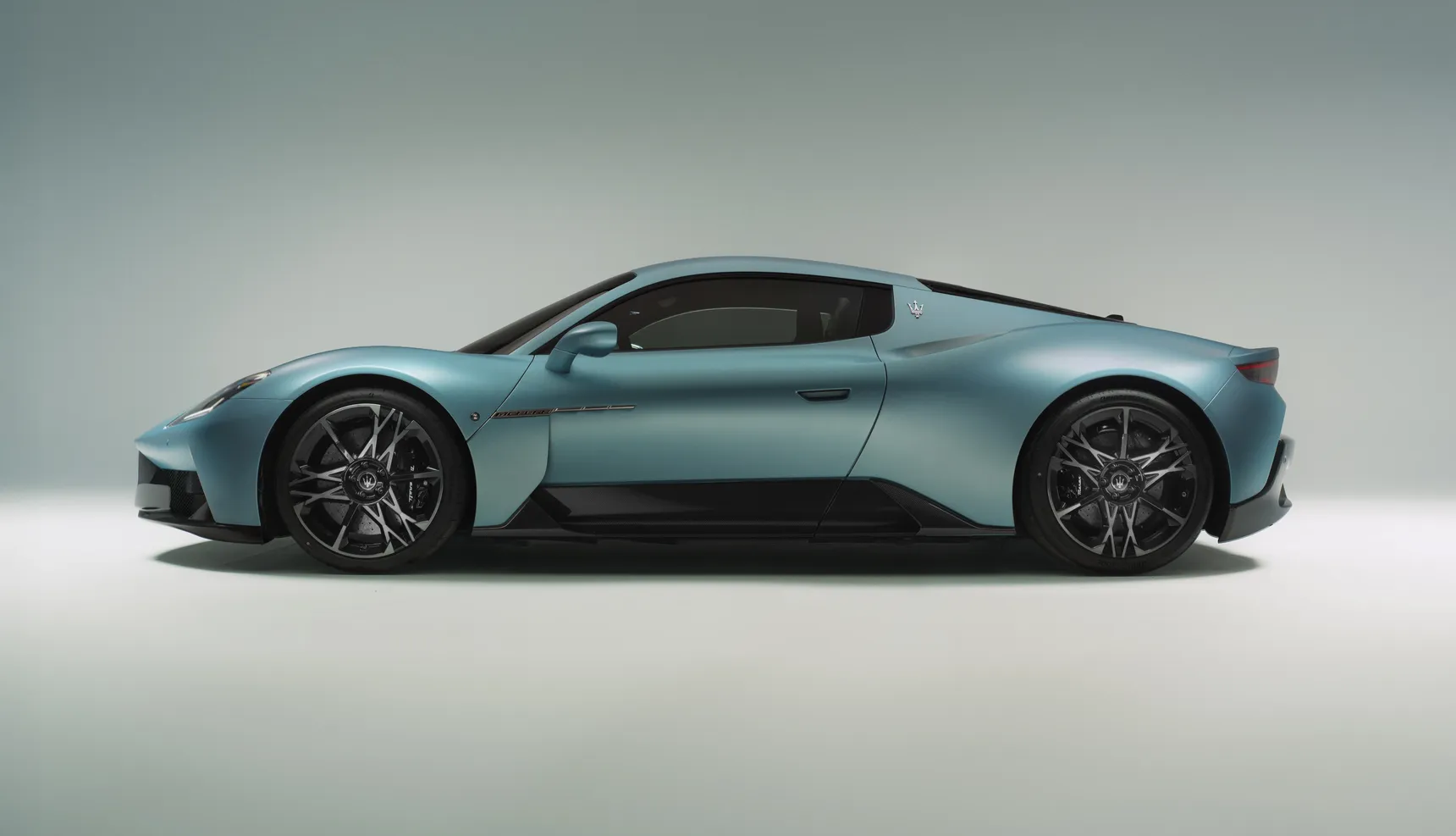 maserati-mcpura-coupe-2024-630hp-v6-auto-blu-infinito