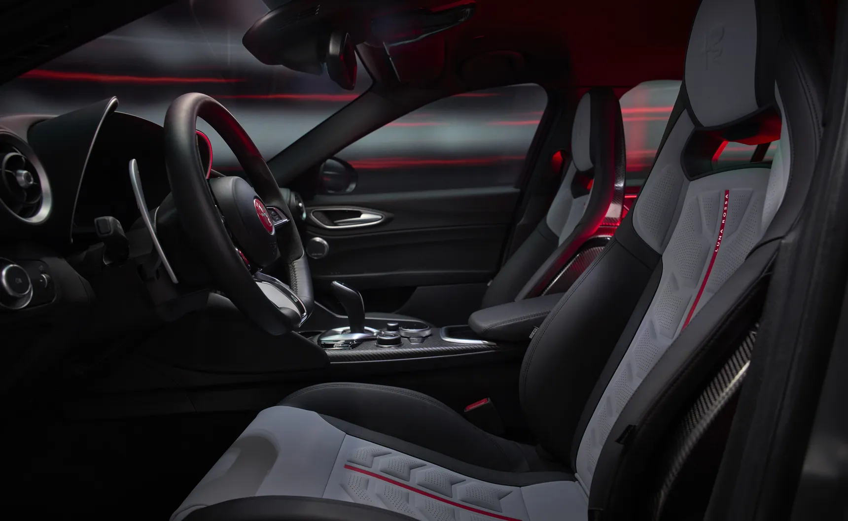 2026_AlfaRomeo_GiuliaQuadrifoglioLunaRossa_Interior_HD