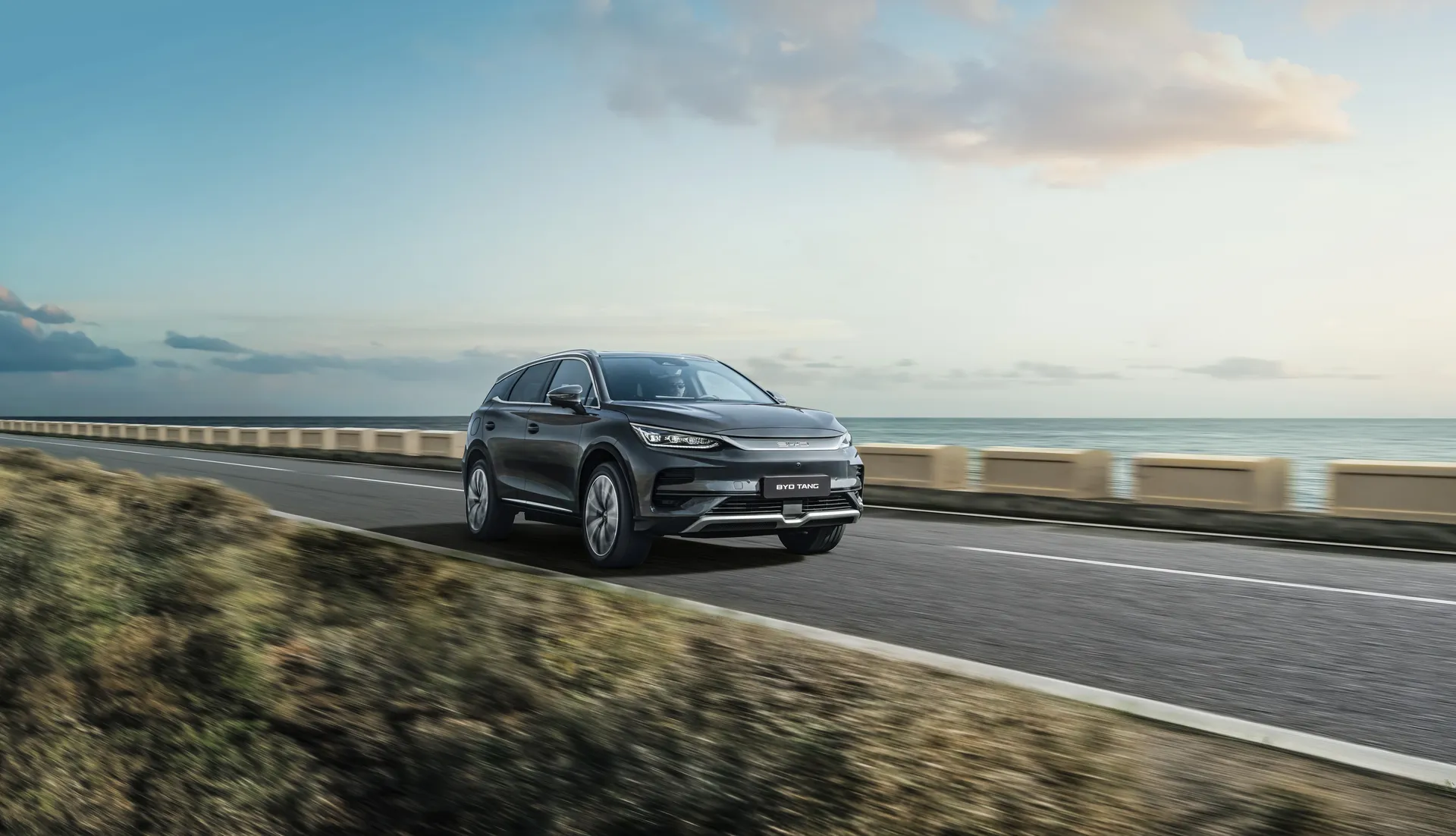2024_BYD_TANG_LHD_Exterior_HD