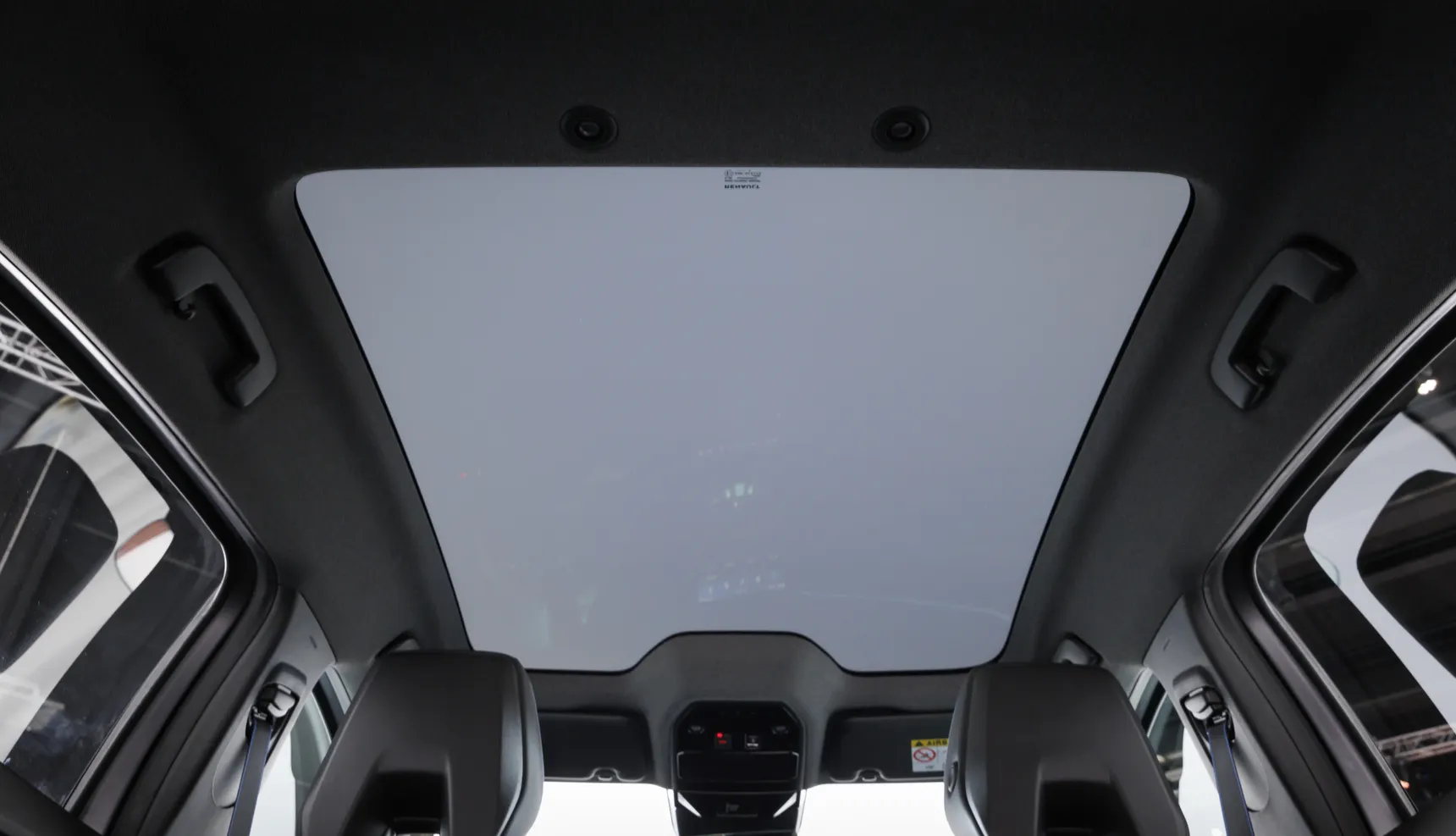 2024-All-New-Renault-Rafale-Interior-HD