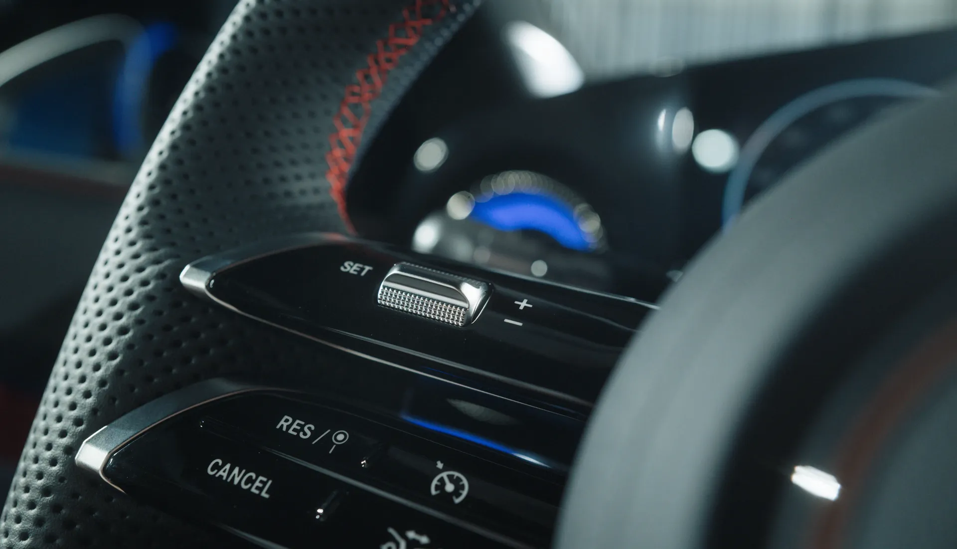 2025_MercedesBenz_CLAShootingBrake_EQTechnology_Interior