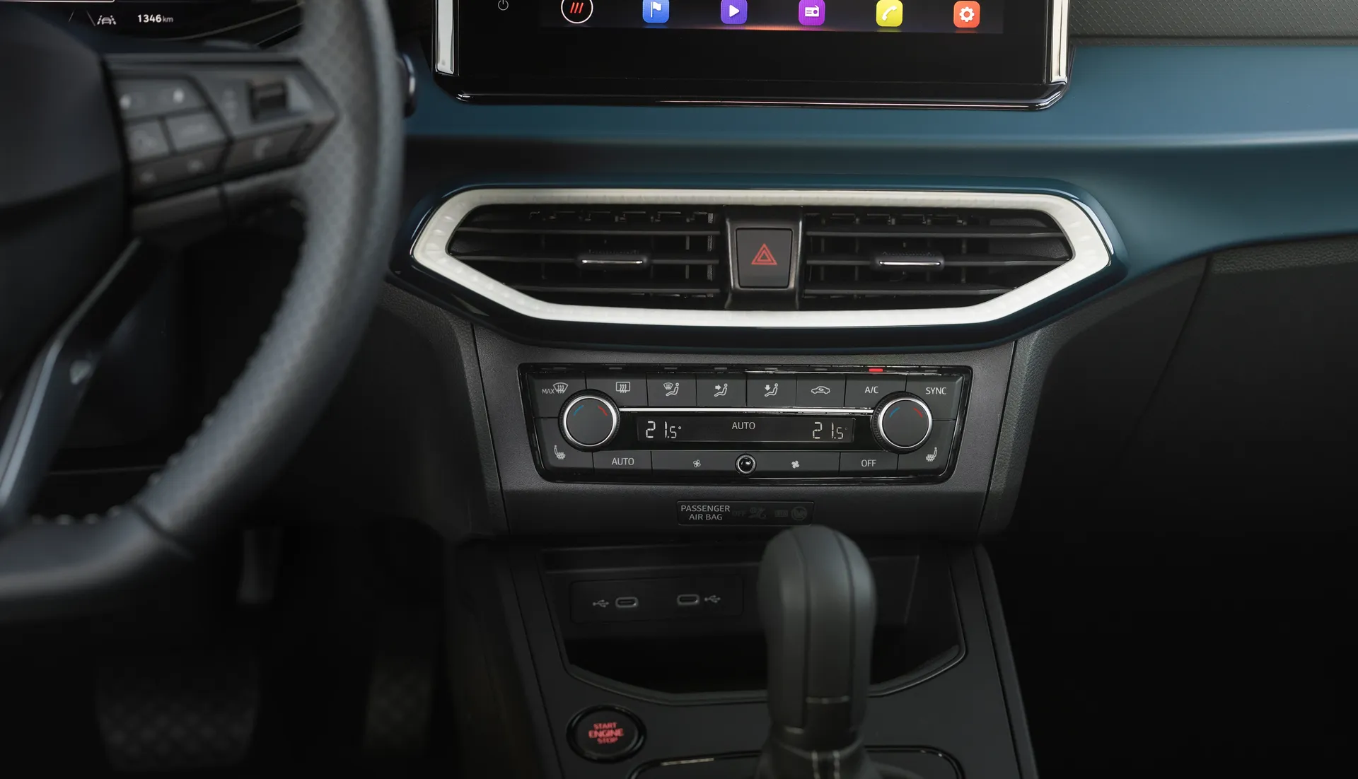 The-new-SEAT-Arona-steps-up-as-a-more-robust-urban-SUV-with-a-dynamic-character_HQ_Exterior