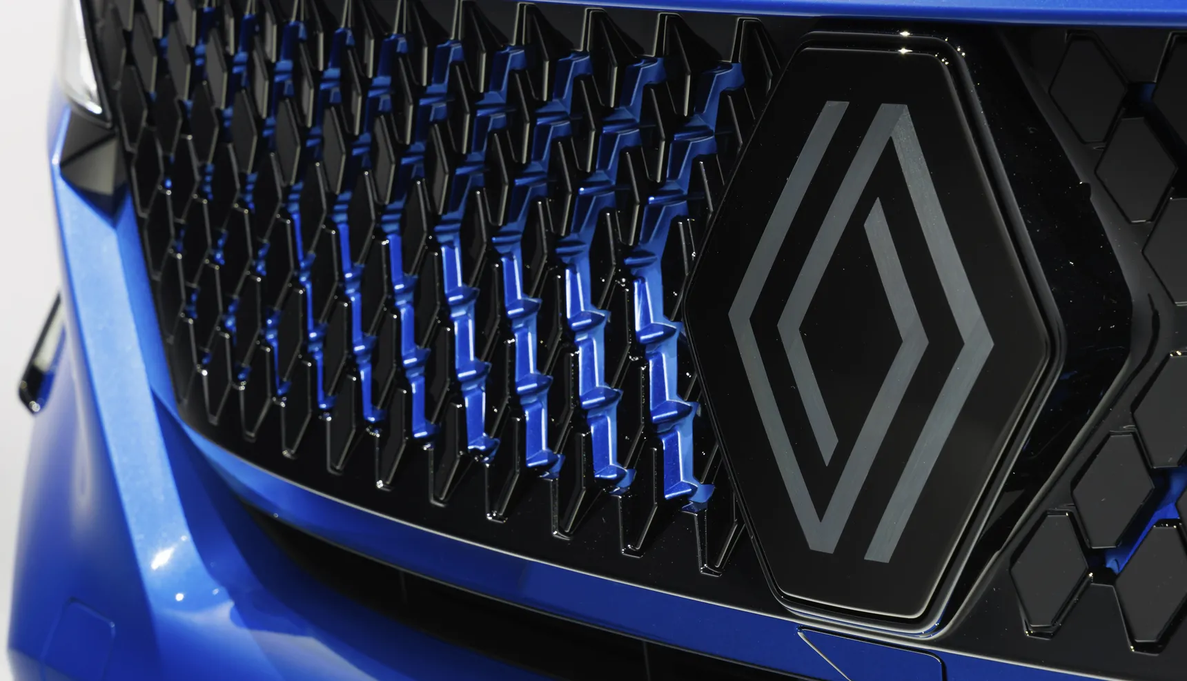 2024-All-New-Renault-Rafale-Exterior-AlpineBlue-HD