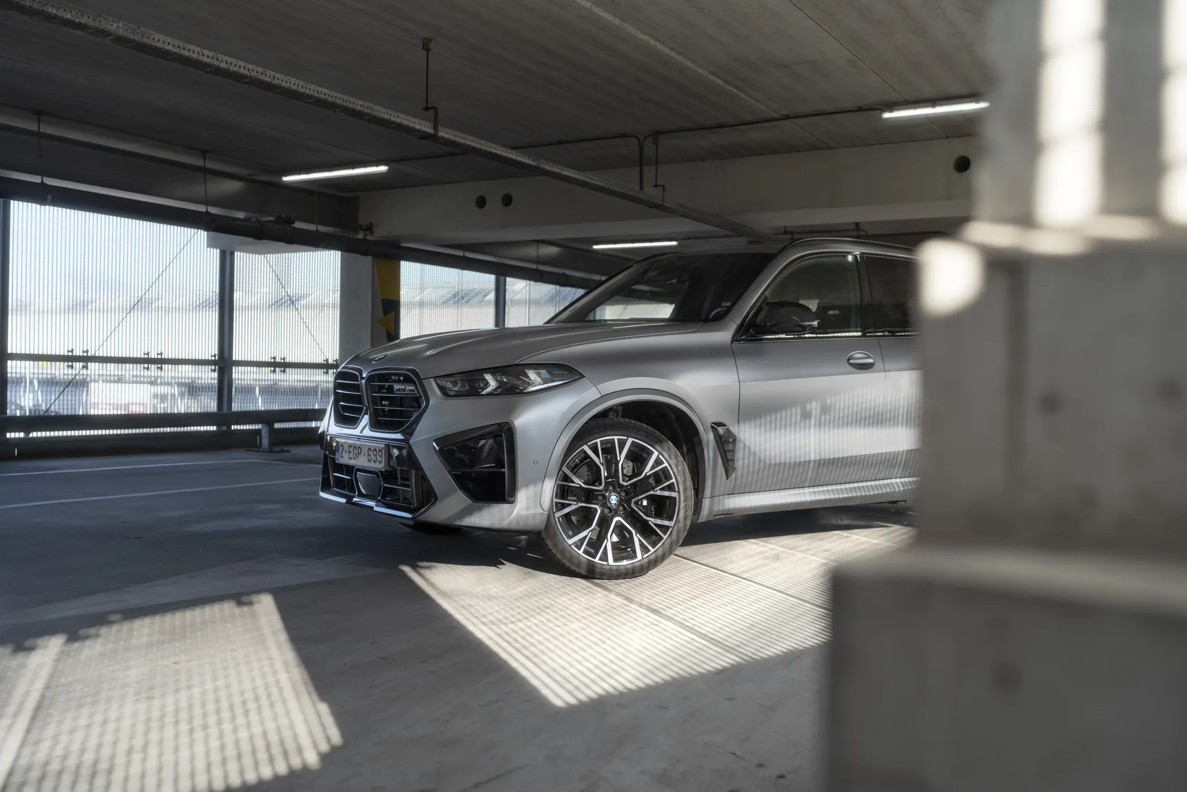 2025 BMW X5 M side wheel