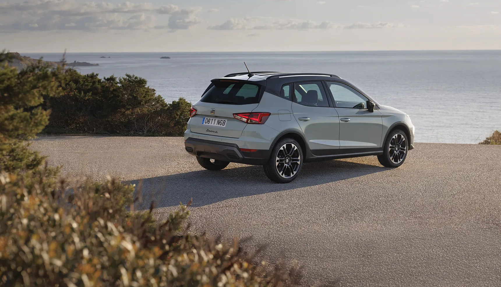The-new-SEAT-Arona-steps-up-as-a-more-robust-urban-SUV-with-a-dynamic-character_HQ_Exterior