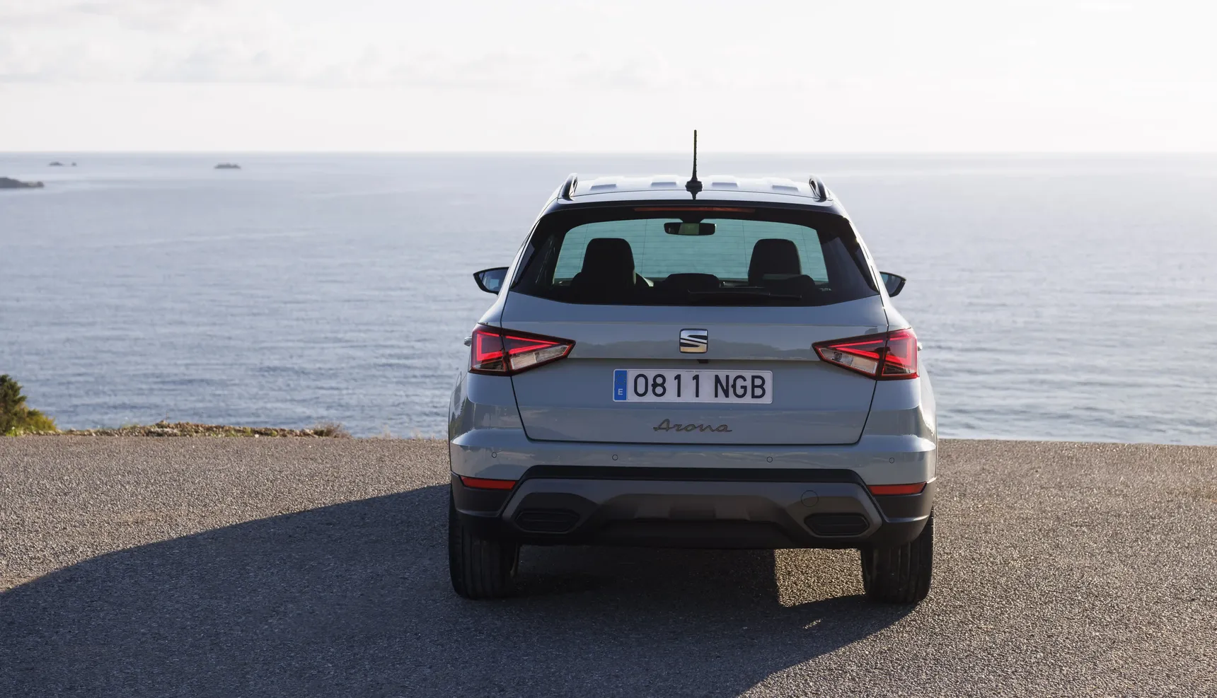 The-new-SEAT-Arona-steps-up-as-a-more-robust-urban-SUV-with-a-dynamic-character_HQ_Exterior