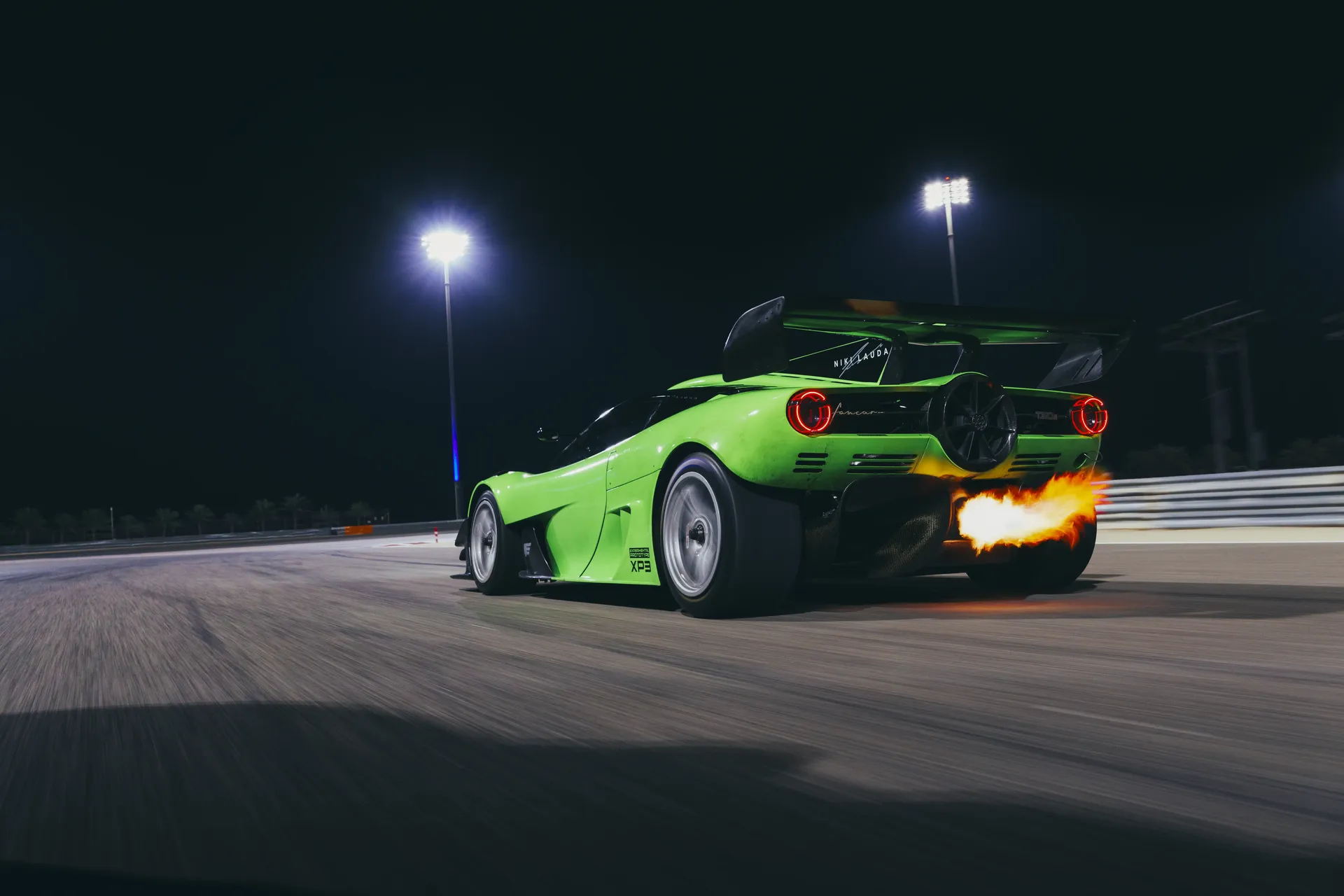 2026_Gordon_Murray_Automotive_GMA_T50s_Bahrain_XP3_Exterior_Green_Flames_Wallpaper_HD