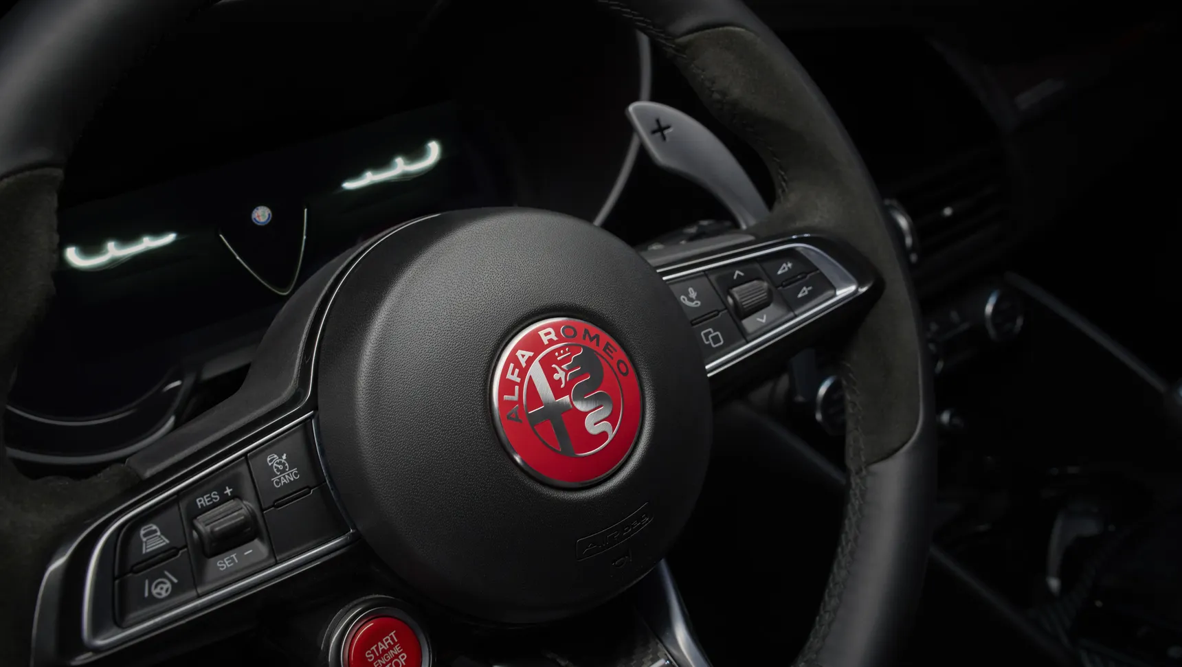 2026_AlfaRomeo_GiuliaQuadrifoglioLunaRossa_Interior_HD