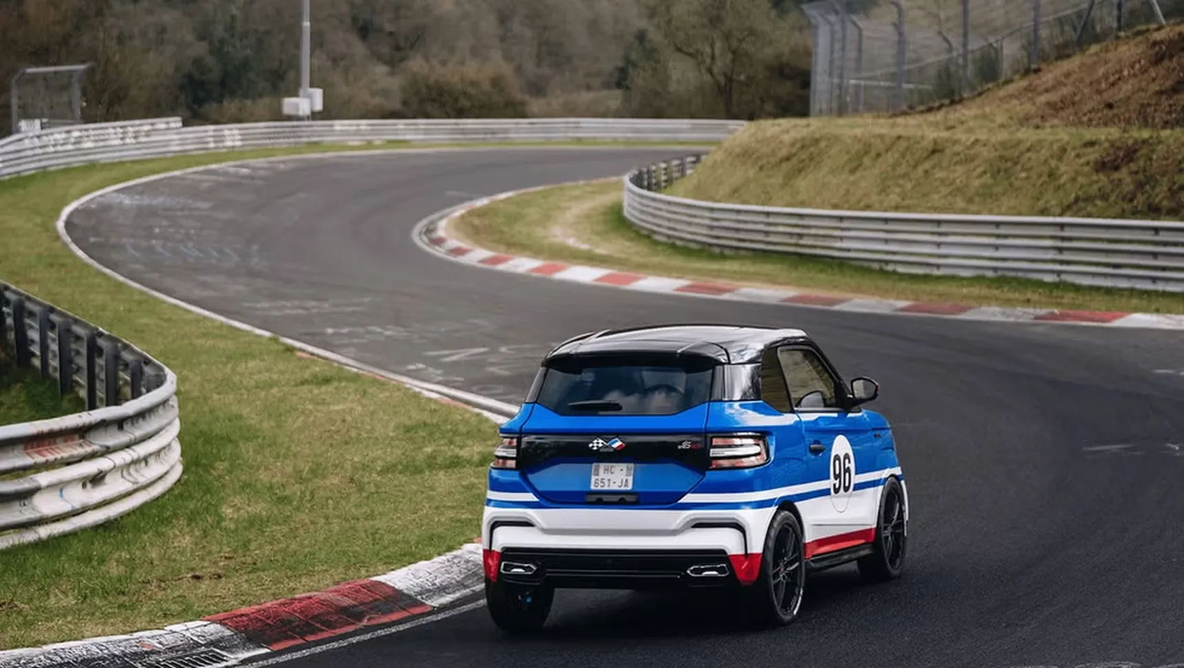 2025_Ligiers_JS50_Track_Nordschleife_Slowest_Lap_Record_Back_View