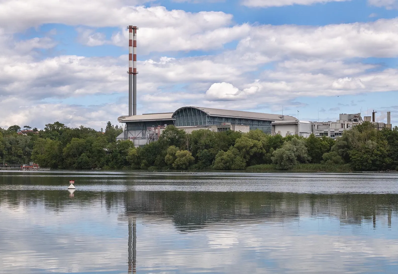 Kanadevia Inova unterzeichnet mit SIG Vertrag zur Erneuerung der Waste-to-Energy-Anlage Les Cheneviers bei Genf
