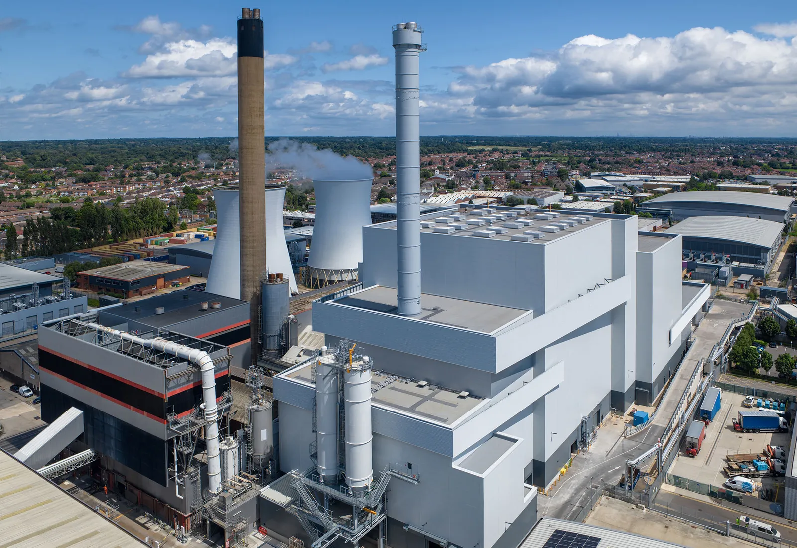Kanadevia Inova Hands New Slough Multifuel  Facility to SSE and Copenhagen Infrastructure Partners
