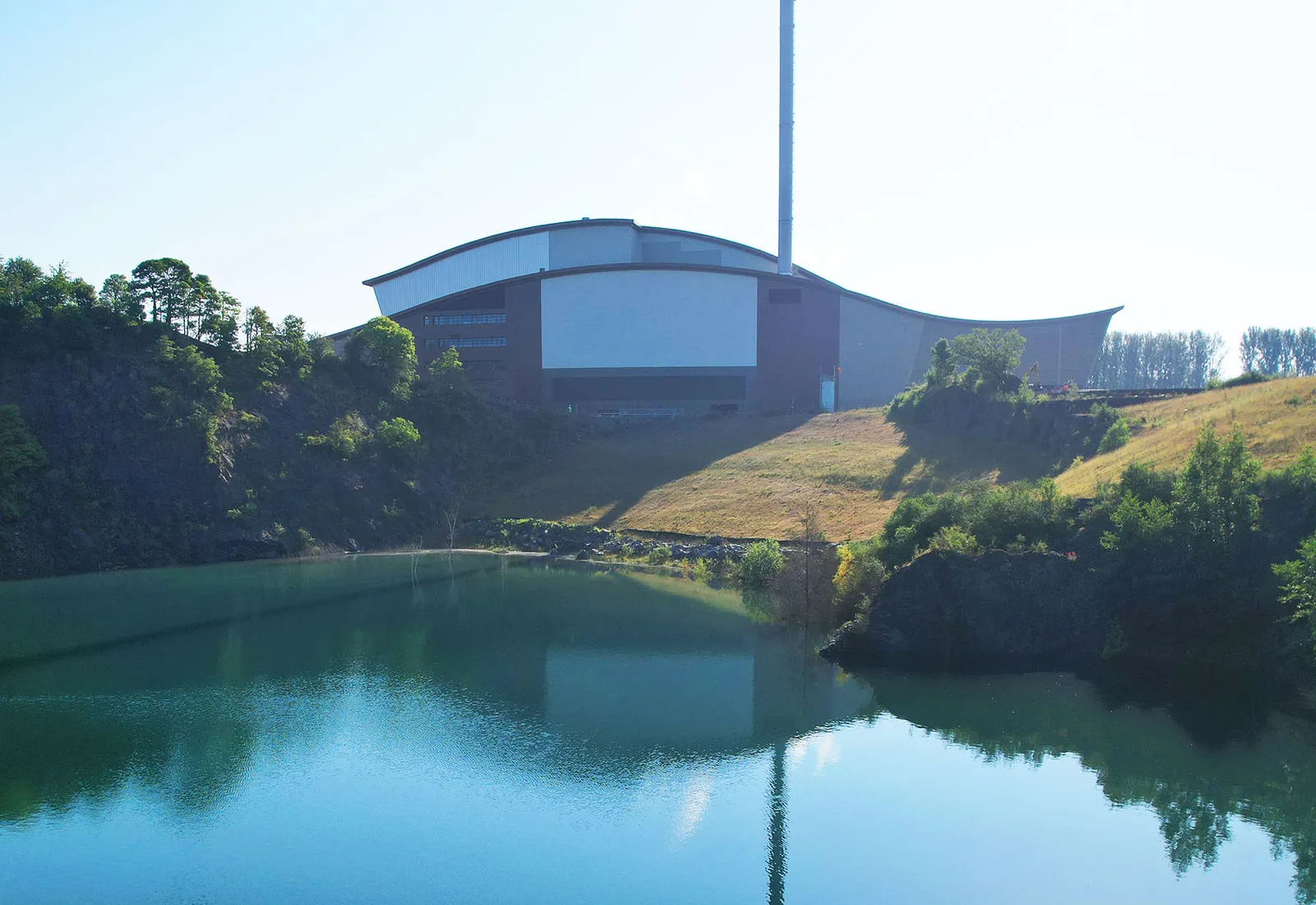 Kanadevia Inova Hands Over the Newhurst Energy Recovery Facility to its Customers