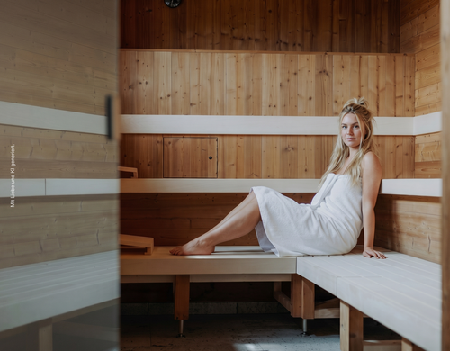 IKUNA Bio Sauna Wellnessbereich IKUNA Bio Sauna Wellnessbereich im Naturresort in Natternbach.