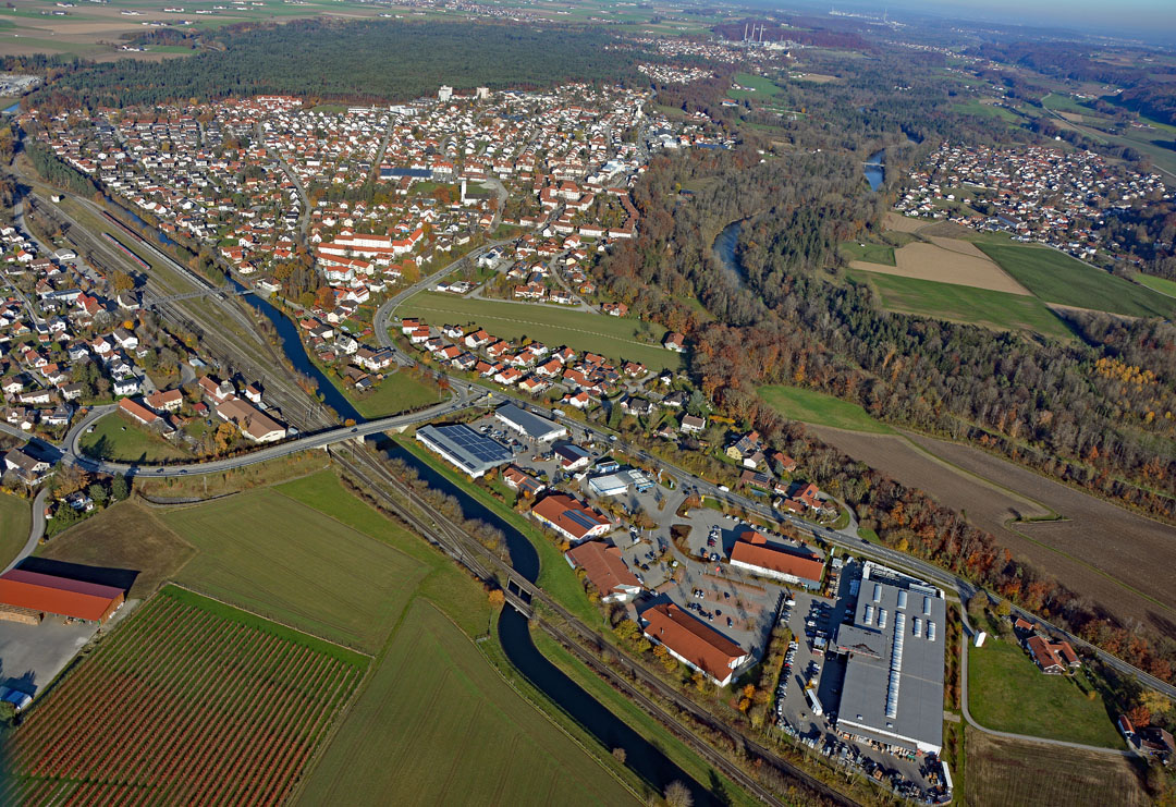 Bild von oben Garching an der Alz