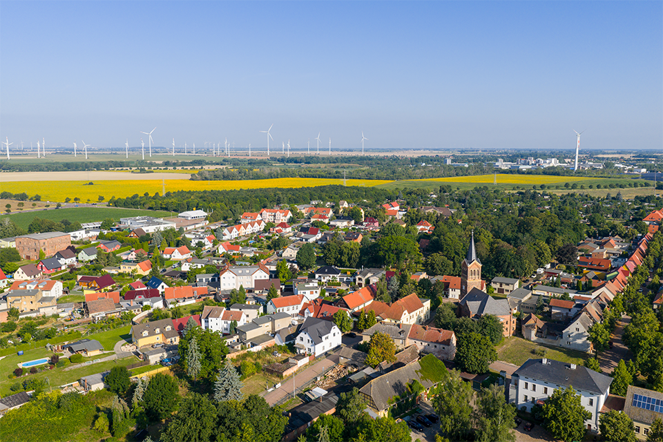 Gemeinde Radegast von oben mit Drohne