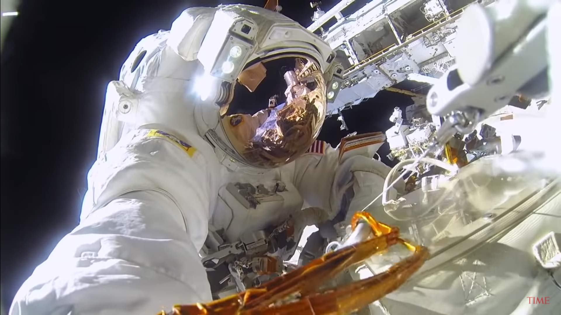VR Cameras Now on International Space Station to Capture Space Walks & Missions