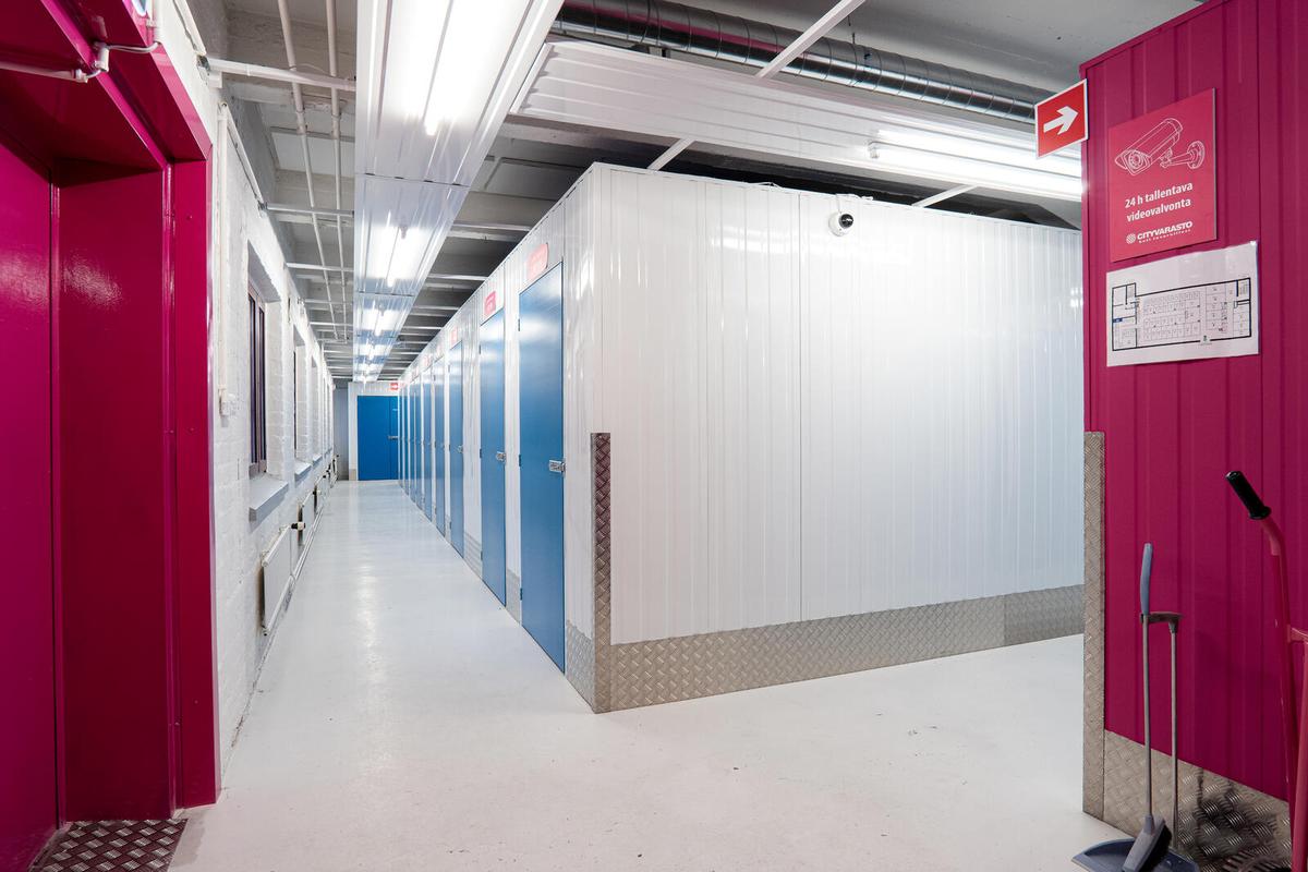 Cityvarasto Järvenpää keskusta käytävä