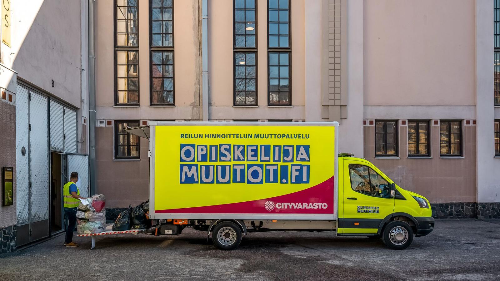 Opiskelijamuutot-muuttoauto – muuttopalvelu Etelä-Suomessa