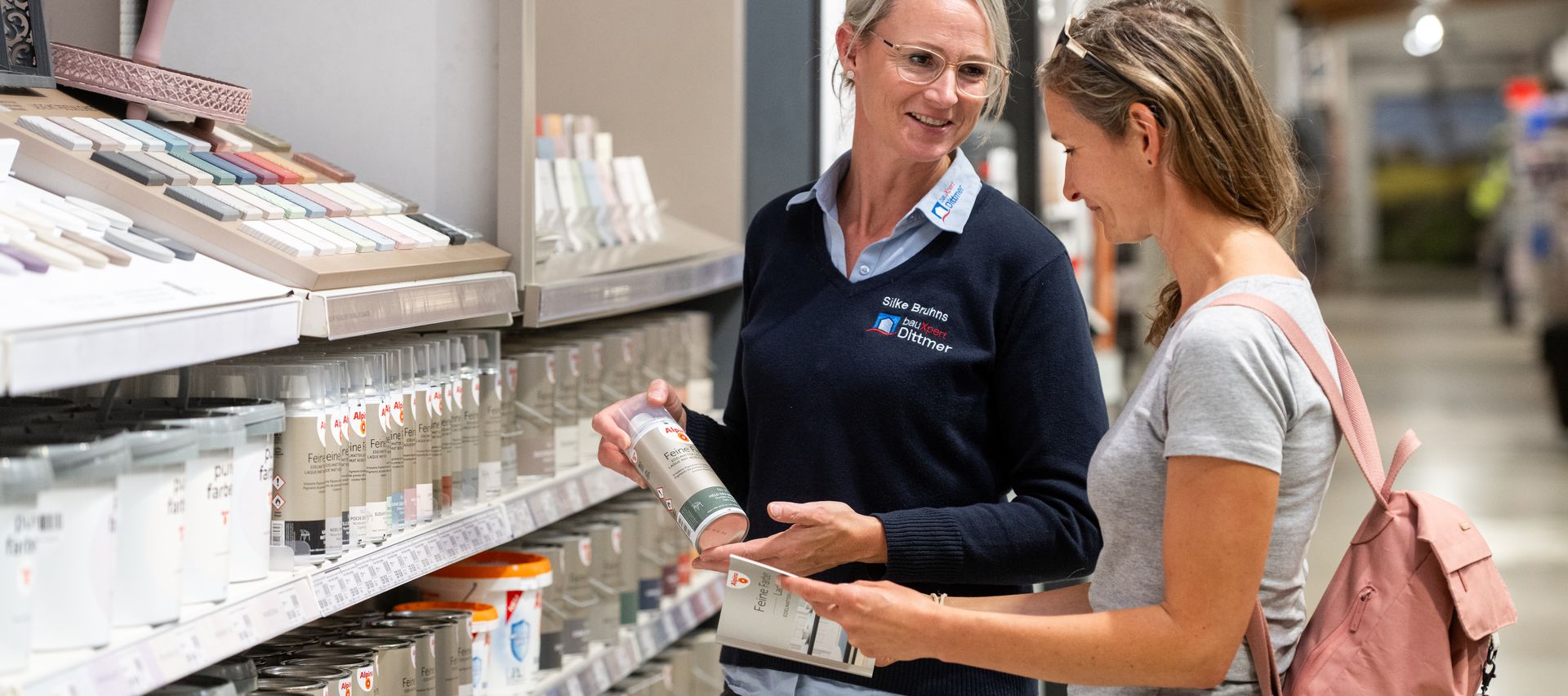 Beratungsgespräch Fachberatung bauxpert Dittmer lütjenburg Farben