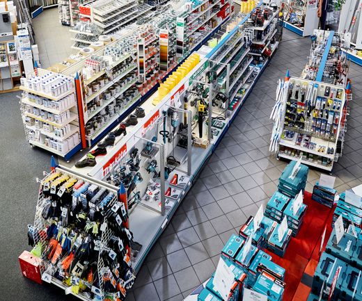 Baumarkt in Zeven von bauXpert Gebhard ein Einblick von oben in den Verkauf