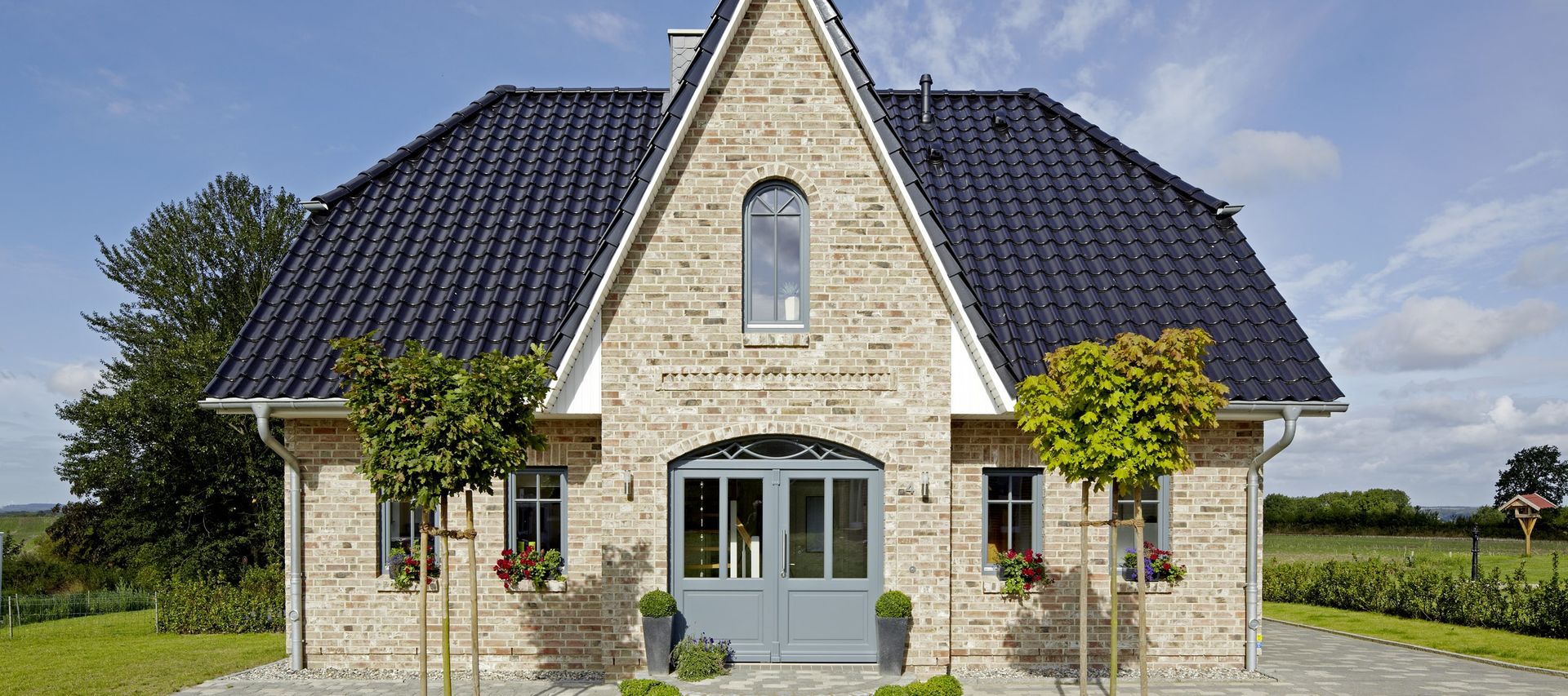 friesenhaus mit bauxpert x-line verblender wedel gemauert