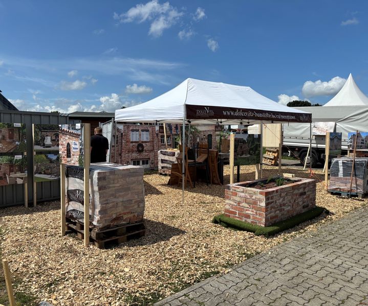 Messestand auf der Tarmstedter Ausstellung von bauXpert Gebhard
