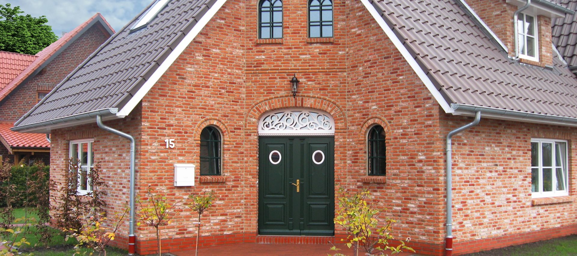 Einfamilienhaus mit Xline Verblender Lauenburg von bauXpert